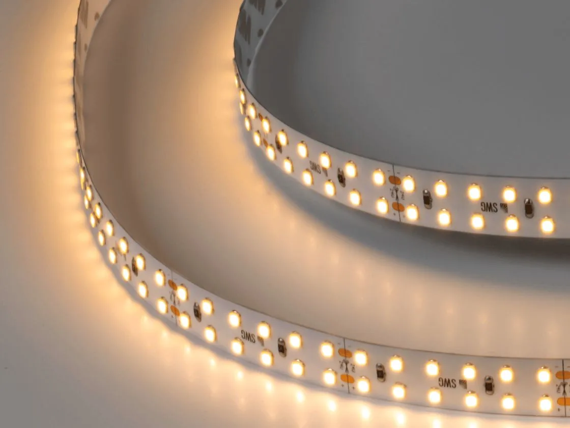 SWG Светодиодная лента 2835, 240 LED/м, 19,2 Вт/м, 24В , IP20, Цвет: Теплый белый, SWG2240-24-19.2-WW-M SWG Светодиодная лента 2835, 240 LED/м, 19,2 Вт/м, 24В , IP20, Цвет: Теплый белый, SWG2240-24-19.2-WW-M