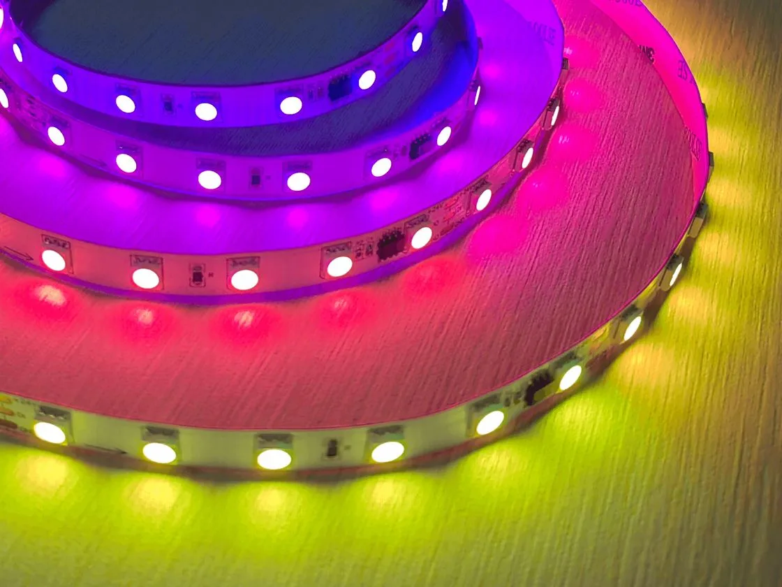 SWG SPI RGB 24В IP20 12Вт/м 60 LED/м SMD5050 WS2811 SWG5PT60-24-12-WS2811RGB - 00-00032521 SWG SPI RGB 24В IP20 12Вт/м 60 LED/м SMD5050 WS2811 SWG5PT60-24-12-WS2811RGB - 00-00032521