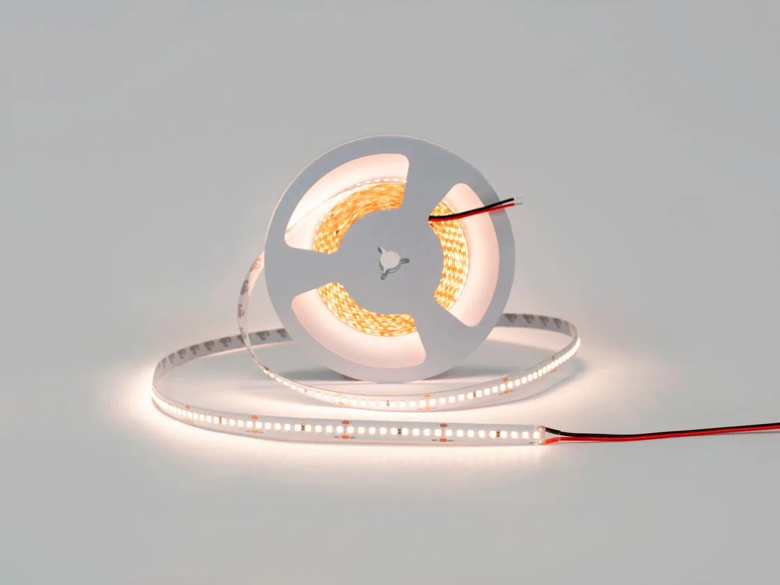 SWG Лента высокоэффективная DSG-HE 2835, 180led/m, 24В, 9,6Вт,м, 3000K, CRI90 SWG Лента высокоэффективная DSG-HE 2835, 180led/m, 24В, 9,6Вт,м, 3000K, CRI90